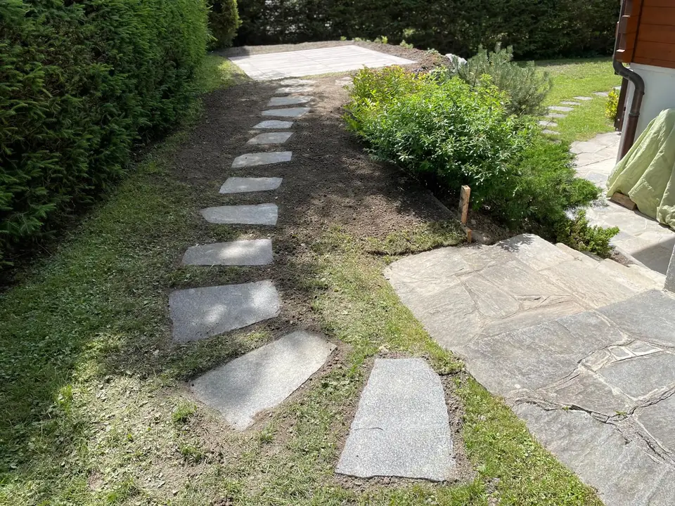 Allée en pierre